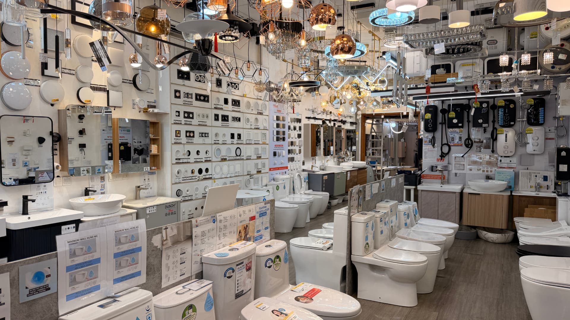 Heritage Bathroom Gallery showroom interior